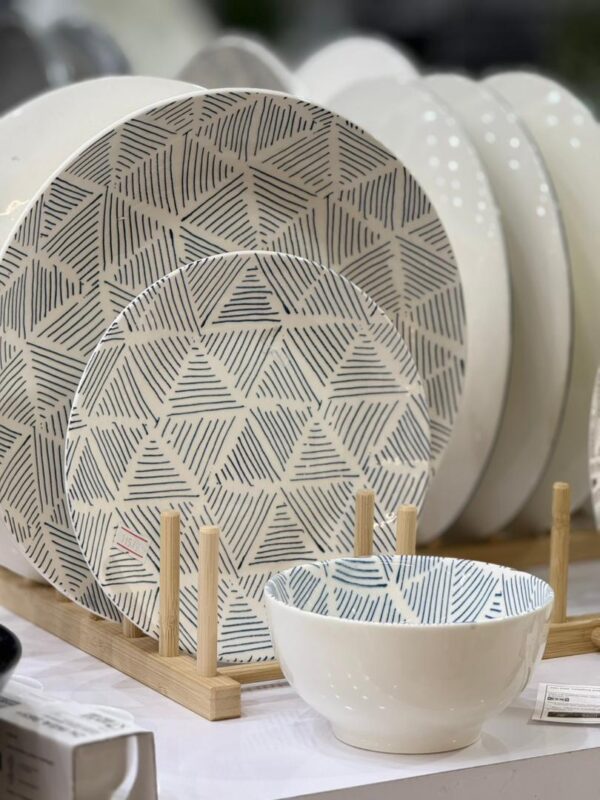 سرویس غذاخوری ۴ نفره (۱۲ تکه) برند هوم‌سنتر